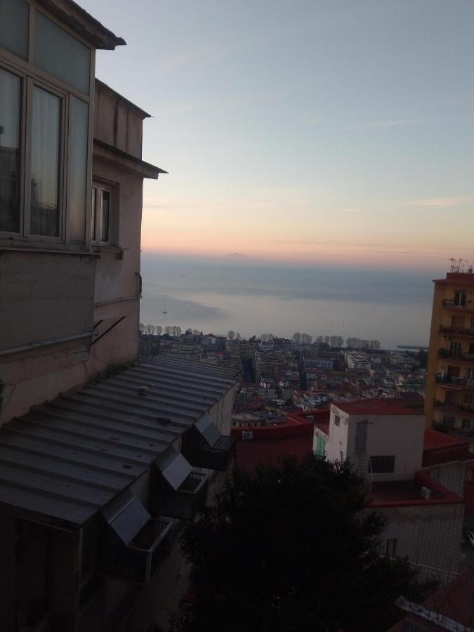 La Casa Del Sole Apartment Наполи Екстериор снимка